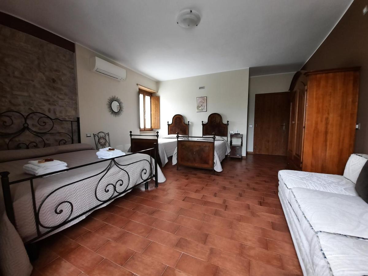 Corte Davini Agriturismo 蒙赞巴诺 外观 照片