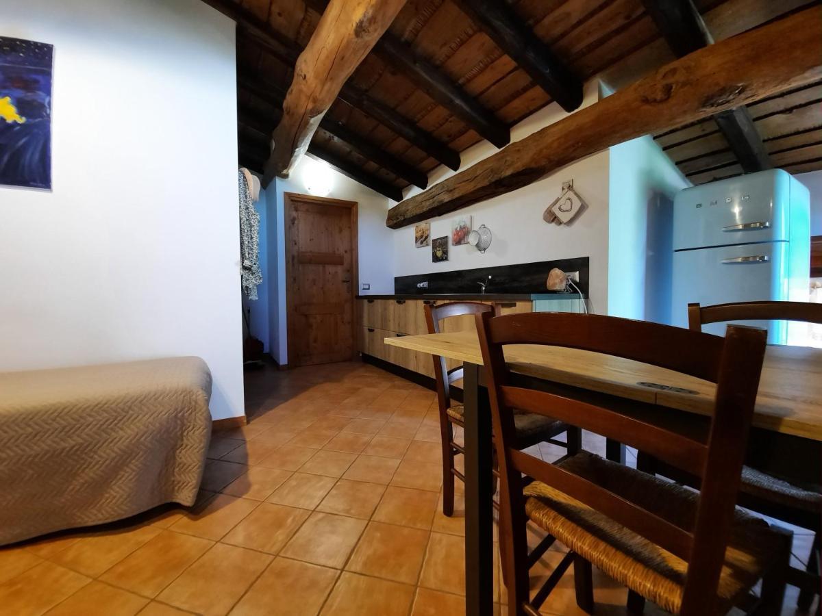 Corte Davini Agriturismo 蒙赞巴诺 外观 照片
