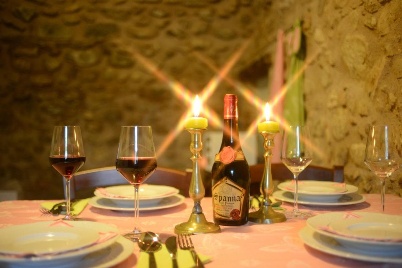 Corte Davini Agriturismo 蒙赞巴诺 外观 照片