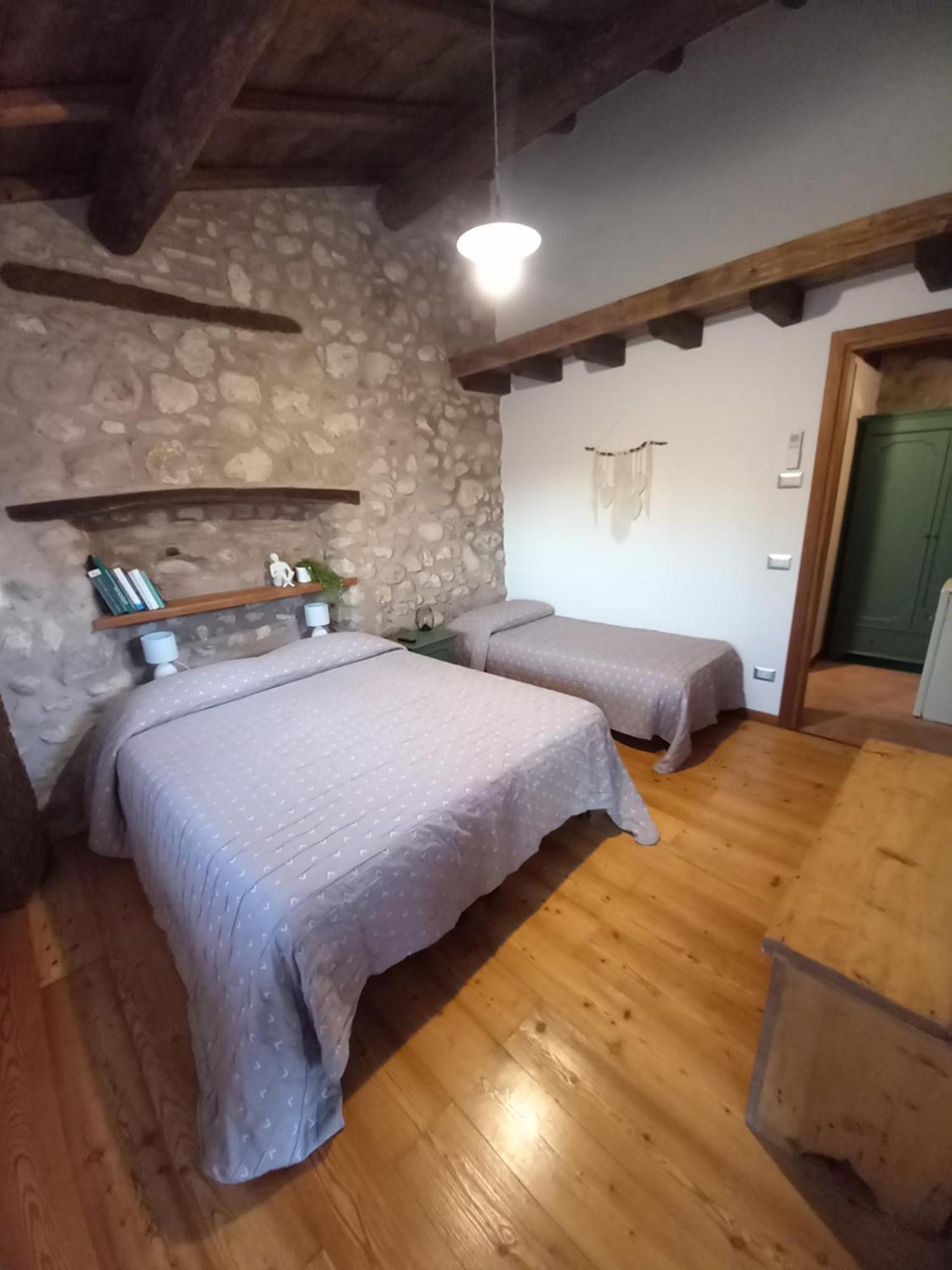 Corte Davini Agriturismo 蒙赞巴诺 外观 照片