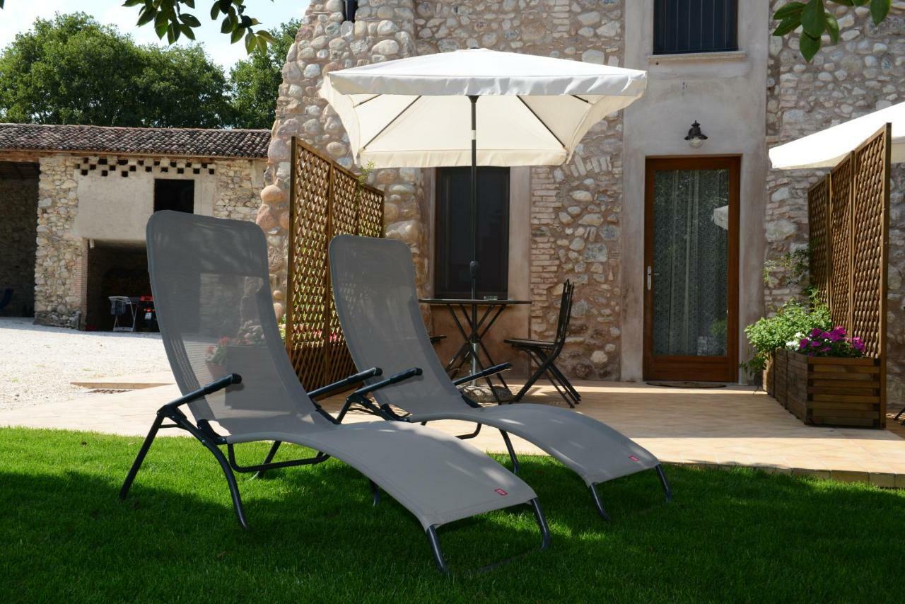 Corte Davini Agriturismo 蒙赞巴诺 外观 照片